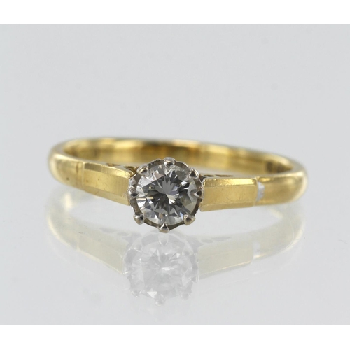 141 - 18ct yellow gold diamond solitaire ring, round brilliant cut approx. 0.30ct, estimated colour approx... 