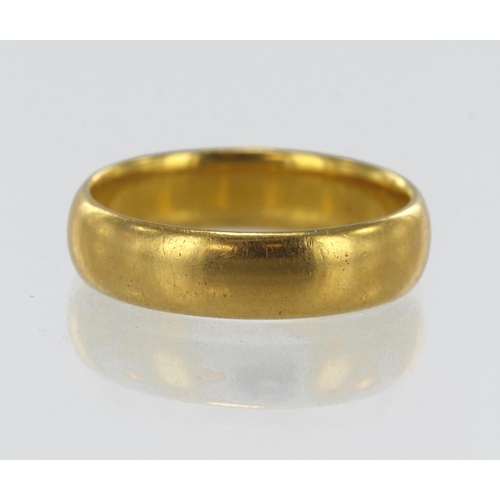 4 - 22ct yellow gold antique wedding ring, court profile, 5mm wide, hallmarked Birmingham 1919, finger s... 