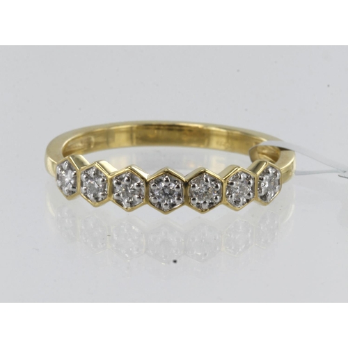 56 - 18ct yellow gold Canadian diamond half eternity ring, seven round brilliants TDW 0.25ct, colour G-H,... 