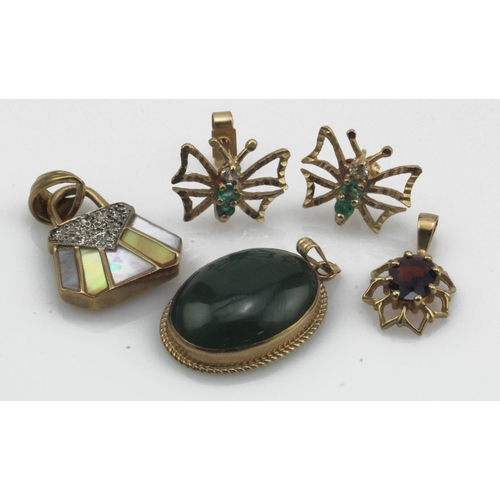 646 - Assortment of 9ct gold/tests 9ct jewellery, one pair of earrings and three pendants, stones include ... 