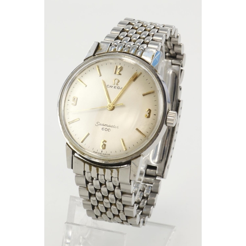 111 - Gents stainless steel cased Omega Seamaster 600 manual wind wristwatch, 1966. The silver dial with g... 