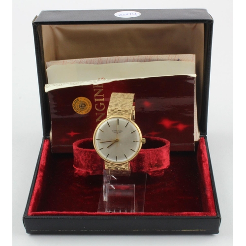 118 - Gent 9ct cased Longines manual wind wristwatch, hallmarked London 1977. On an 9ct integral bracelet.... 