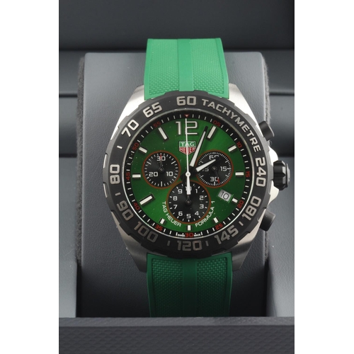 33 - Tag Heuer Formula 1 chronograph stainless steel gents quartz wristwatch. The green dial with luminou... 