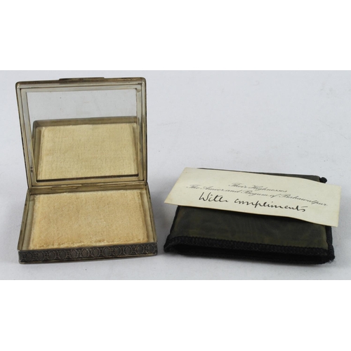 423 - Silver vintage compact mirror, engine turned top and base with foliate detailed sides, top engraved ... 