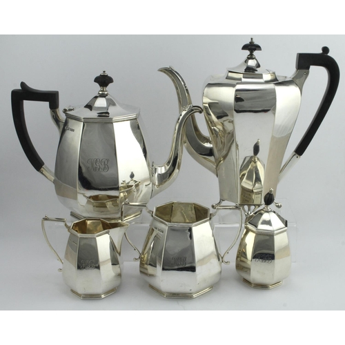 424 - Attractive composite five piece silver tea and coffee set, comprising silver coffee pot hallmarked R... 