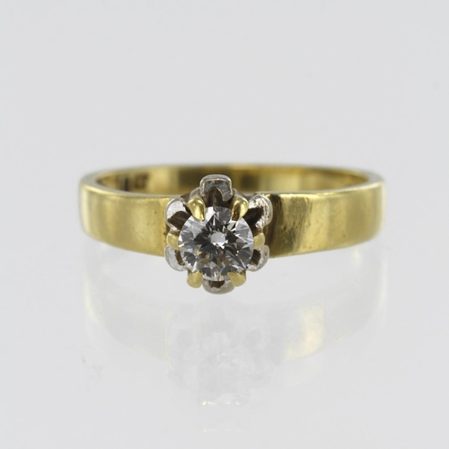 553 - Yellow gold (tests 18ct) diamond solitaire ring, round brilliant cut approx. 0.26ct, estimated colou... 