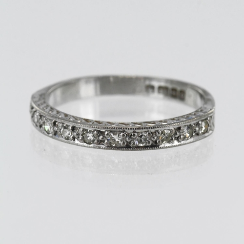 580 - 18ct white gold vintage diamond half eternity ring, ten single cuts TDW approx. 0.10ct, Mil grain de... 