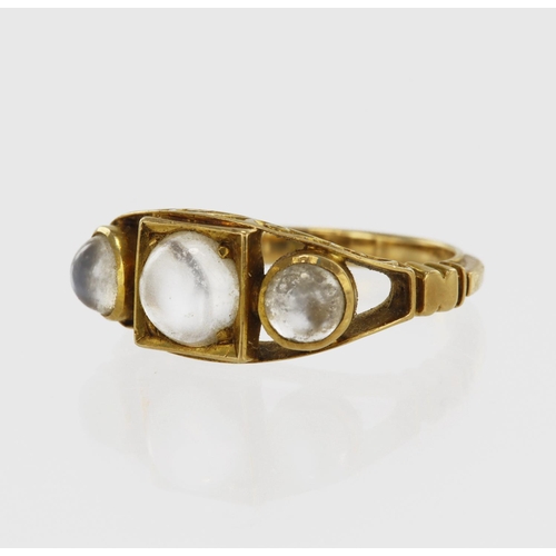 584 - Yellow gold (tests 18ct) antique moonstone trilogy ring, three moonstone cabochons principle measure... 