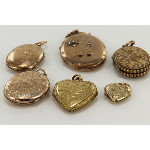 941 - Six vintage gold front and back lockets, total weight 26g.