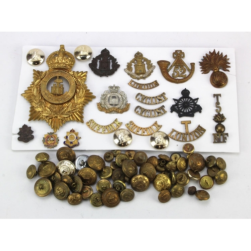 1094 - Essex & Suffolk badges, includes cyclists, helmet plate, QVC cap badge, various WW1 titles Bedfords ... 