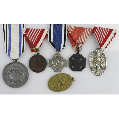 1111 - German 19th century and WW1 medal collection of six.