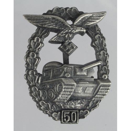 1136 - German 3rd Reich Luftwaffe Tank Assault Badge '50', no maker mark