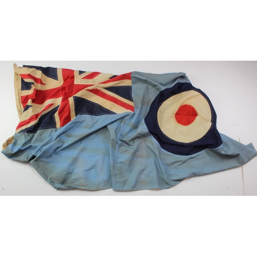 1495 - RAF a 5x feet long Squadron base flag, AM marked, service wear.