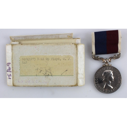 1501 - RAF LSGC Medal QE2 named (B4041273 M.AE.OP. W J Floyd RAF).