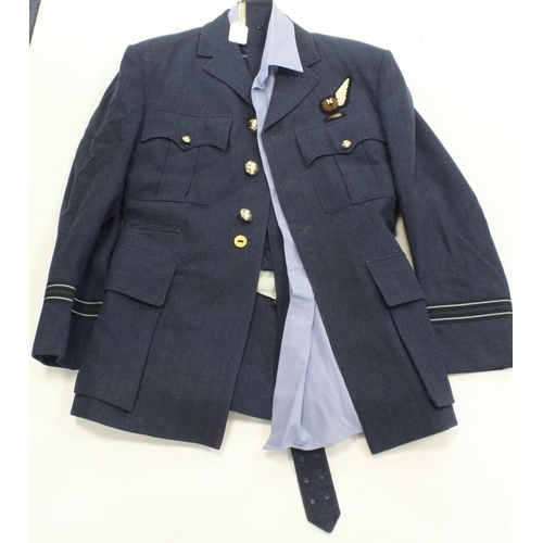 1506 - RAF post WW2 navigators uniform with a selection of ephemera including air crew classification certi... 