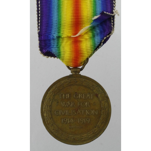 1625 - Victory Medal named 15186 Pte W White G.Gds, Killed In Action with the 2nd Bn on 7th Nov 1914. Born ... 