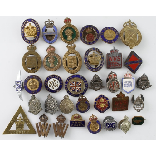 1646 - WW1 & WW2 home front lapel and pin badges, enamelled types noted, good selection with scarcer noted.... 