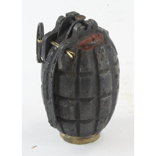 1705 - WW1 mills no. 5 mk 1 hand grenade deactivated.