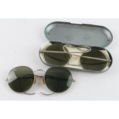 1762 - WW2 British Aviator sun glasses, 2 pairs, one cased '22G/1398 Type G Medium' and arrow stamped.  (2)