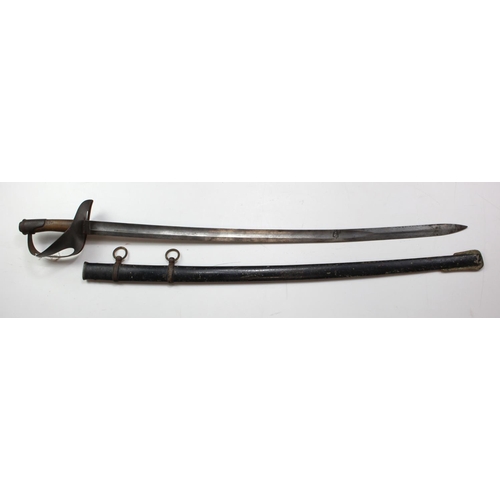 750 - Italian M1871/1909 Cavalry Troopers Sword from WW1. Plain wooden grip. Blade 35