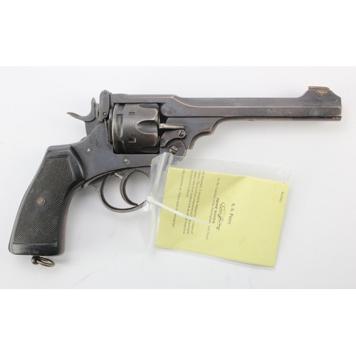 772 - Revolver, an iconic WW1 Webley MkVI, .455 Calibre service revolver, frame marked 'Webley Patent 1918... 