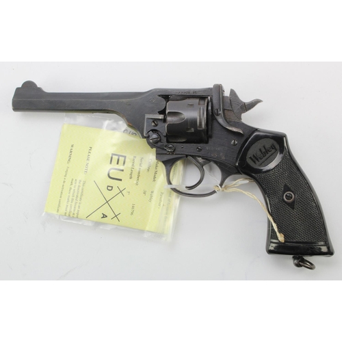 807 - Webley & Scott Ltd WW2 Service Revolver, this model marked 