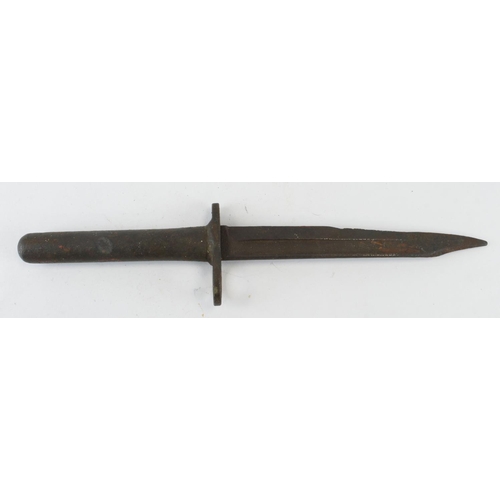 810 - WW1 German scarce all metal Ersatz bayonet no scabbard.