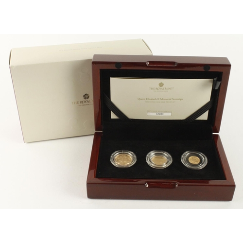 86 - Three coin set 2022 (Sovereign - Quarter Sovereign) 