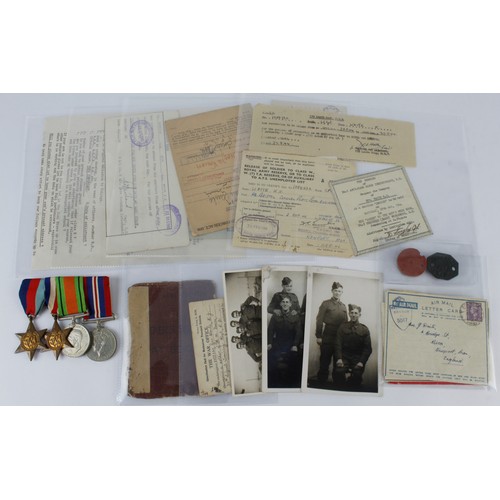 1772 - WW2 France and Germany group of four with soldiers service and pay book various service documents, I... 