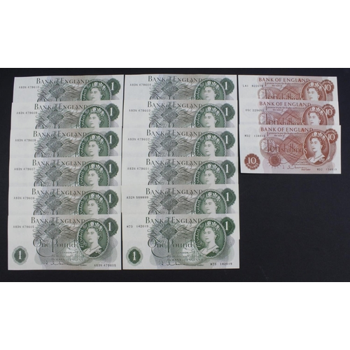 115 - Hollom (15), 1 Pound (12) issued 1963, a consecutively numbered run of 10 FIRST SERIES notes, with s... 