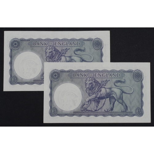 161 - O'Brien 5 Pounds (B280) issued 1961 (2), Lion & Key, a consecutively numbered pair of FIRST SERIES n... 