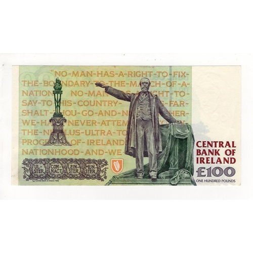 372 - Ireland Republic 100 Pounds dated 22nd August 1996, scarce FIRST SERIES prefix 'AAK', serial AAK 180... 