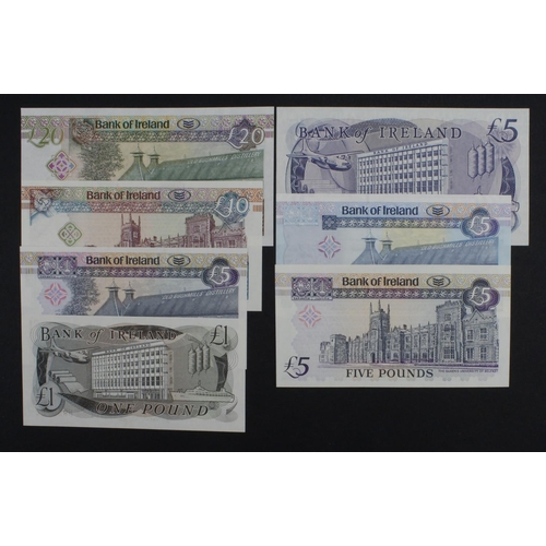 415 - Northern Ireland, Bank of Ireland (7), a group of Uncirculated notes, 1 Pound issued 1983 signed A.S... 