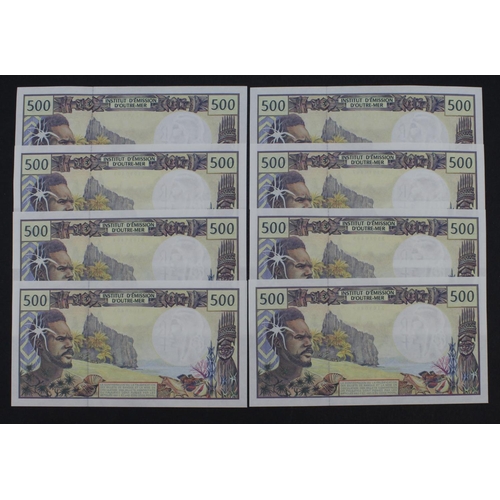 693 - French Pacific Territories 500 Francs issued 1992 (8), a consecutively numbered run, serial L.013 80... 