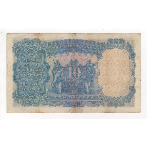 743 - India 10 Rupees issued 1928 - 1935, portrait King George V at right, signed J.W. Kelly, serial Q/97 ... 