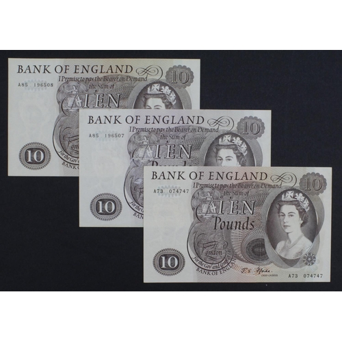 87 - Fforde 10 Pounds (B316) issued 1967 (3), a consecutively numbered pair plus one other, serial A85 19... 