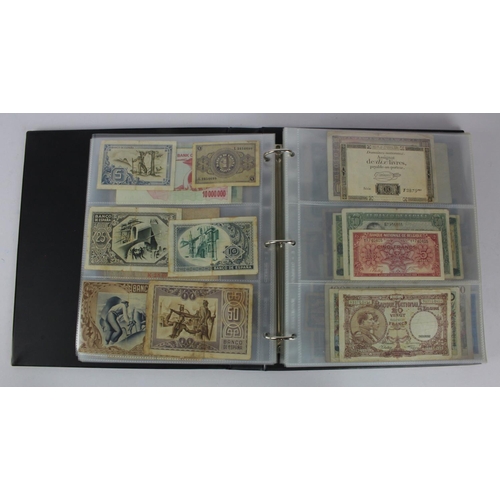 964 - World (204), collection inalbum including Guatemala 1 Peso 1899, Ceylon 10 Cents 1942, Gambia 10 Shi... 