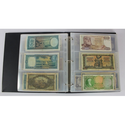 964 - World (204), collection inalbum including Guatemala 1 Peso 1899, Ceylon 10 Cents 1942, Gambia 10 Shi... 