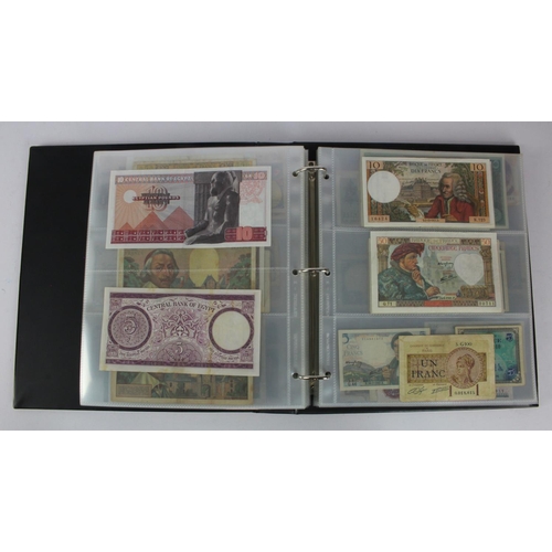 964 - World (204), collection inalbum including Guatemala 1 Peso 1899, Ceylon 10 Cents 1942, Gambia 10 Shi... 