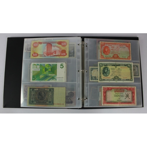 964 - World (204), collection inalbum including Guatemala 1 Peso 1899, Ceylon 10 Cents 1942, Gambia 10 Shi... 