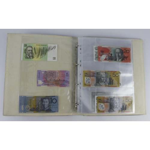 965 - World (209), collection in 3 albums and a slip case, specimen notes, consecutive notes, replacement ... 