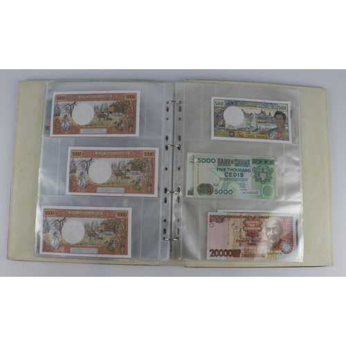 965 - World (209), collection in 3 albums and a slip case, specimen notes, consecutive notes, replacement ... 