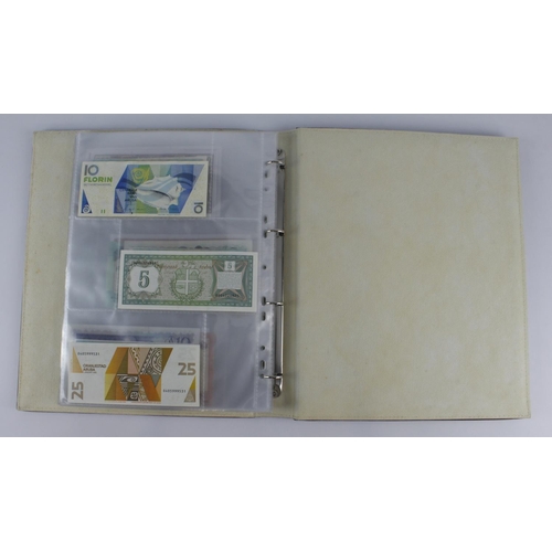 965 - World (209), collection in 3 albums and a slip case, specimen notes, consecutive notes, replacement ... 