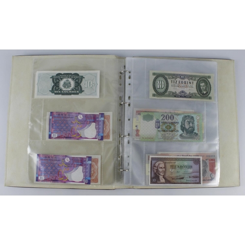 965 - World (209), collection in 3 albums and a slip case, specimen notes, consecutive notes, replacement ... 