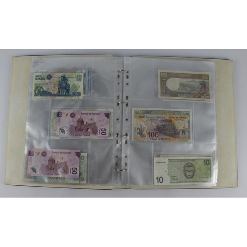 965 - World (209), collection in 3 albums and a slip case, specimen notes, consecutive notes, replacement ... 