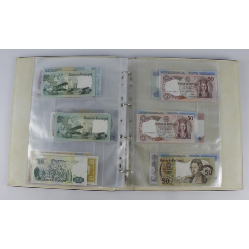 965 - World (209), collection in 3 albums and a slip case, specimen notes, consecutive notes, replacement ... 