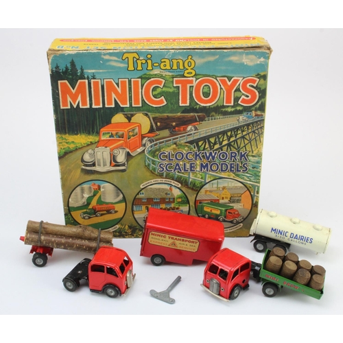 280 - Triang Minic Toys Clockwork Scale Models Presentation Set no. B, contained in original box