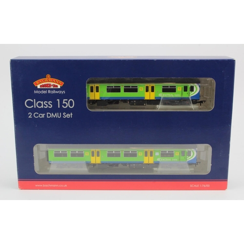 288 - Bachmann boxed OO gauge 'Class 150/1 2 Car DMU, Centro set' (32-926)