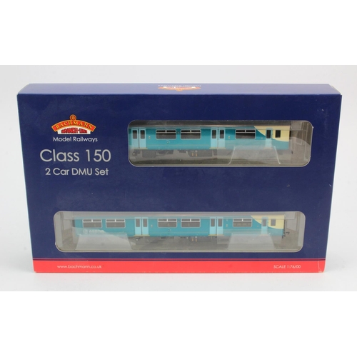 289 - Bachmann boxed OO gauge 'Class 150/2 2 Car DMU Arriva Trains Wales set' (32-935)