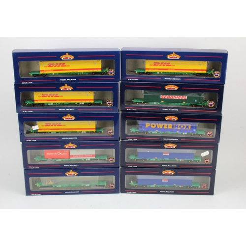 297 - Bachmann. Five Bachmann OO gauge Intermodal Bogie wagon packs (two wagons per pack), comprising 37-3... 